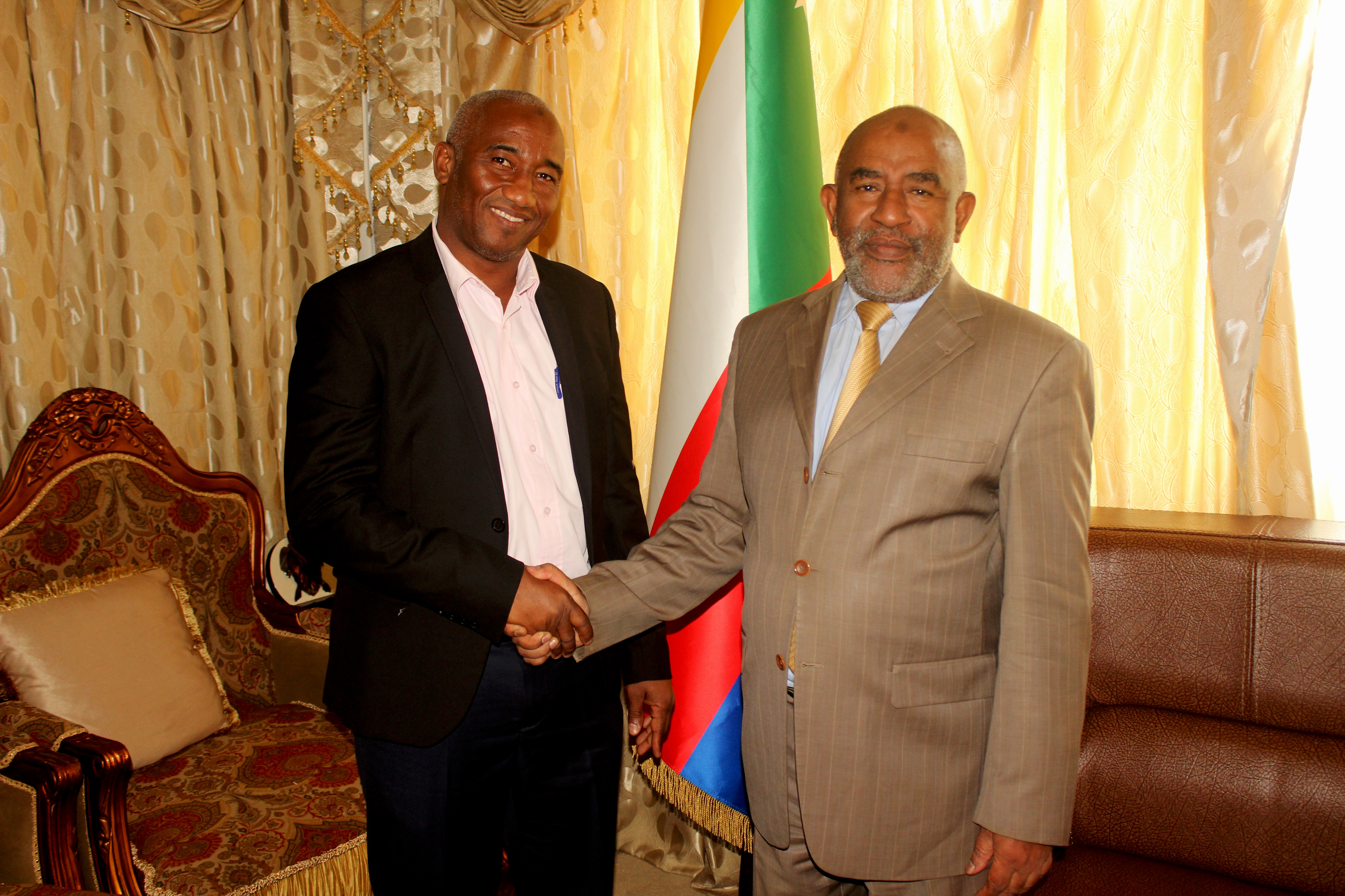 Le nouveau Directeur de Comores Télécom, Archimed Ahamada M'sa, reçu à Beit-Salam